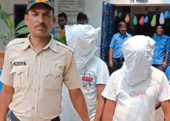 শুটিংয়ের টোপ দিয়ে ধর্ষণের অভিযোগ গৃহবধূকে। চাঞ্চল্য আউসগ্রামে