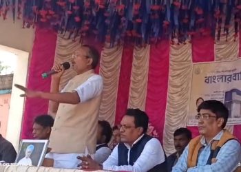 আবাস যোজনার দুর্নীতি রুখতে এবার ময়দানে তৃণমূলের ব্লক সভাপতি