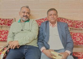 এক রুপালি জগত প্রেমী মানুষের কাহিনী।