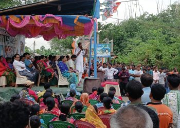 ১৫ বছর পার হলেও শহীদ পরিবারের পাশে রয়েছেন সকলে